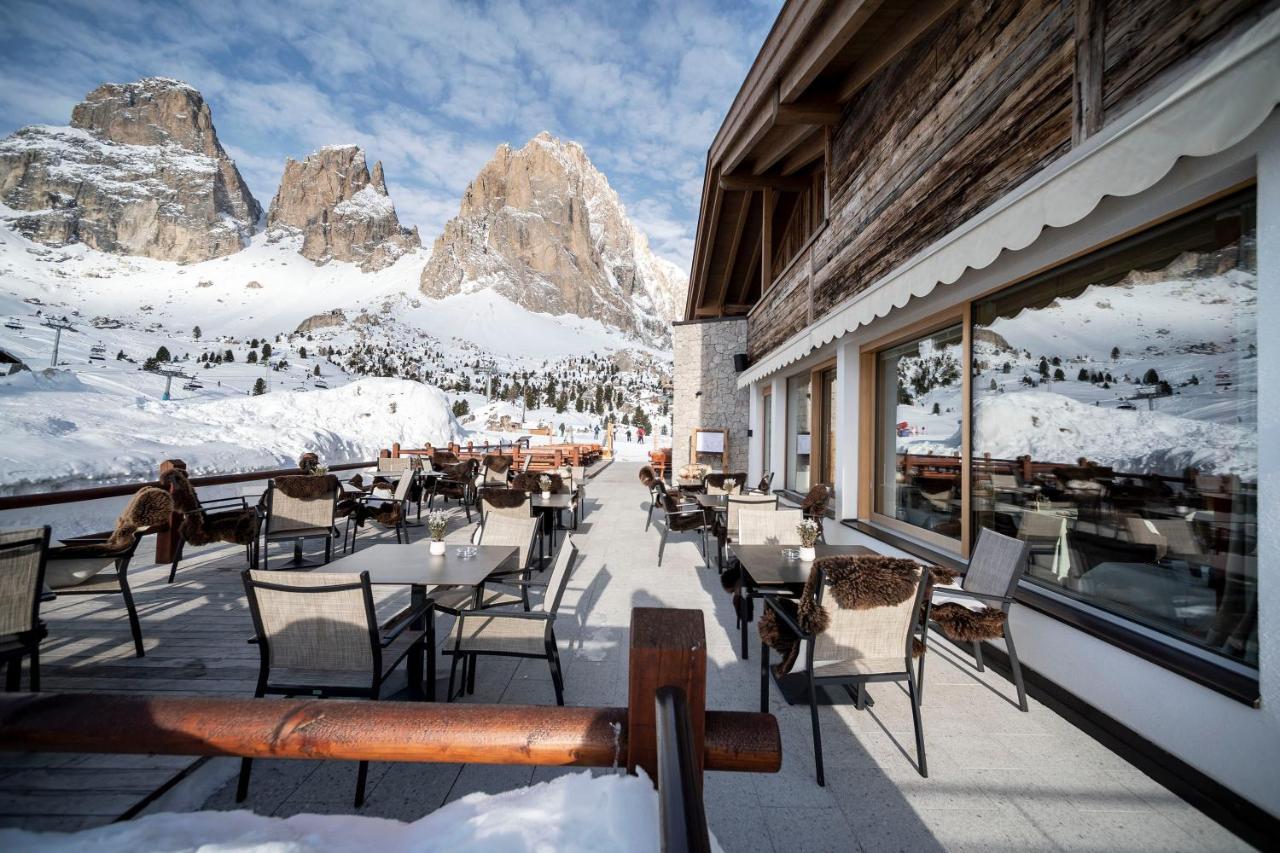 Passo Sella Dolomiti Mountain Resort Selva di Val Gardena Exterior foto